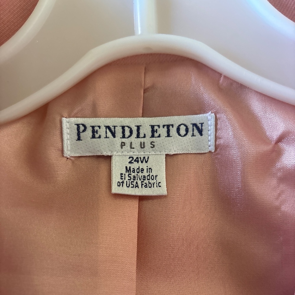 Pendleton Peach Blazer - Picture 3 of 3